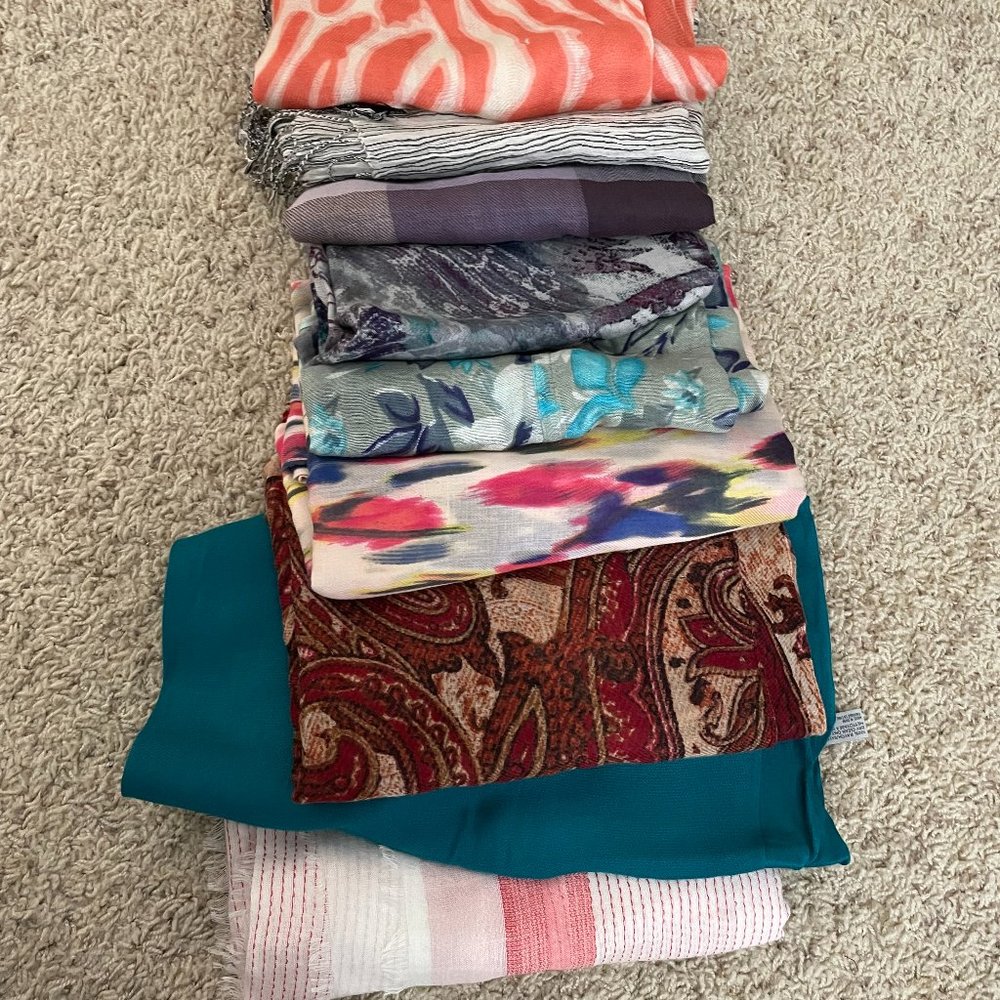 Gorgeous Scarves!!!! - Picture 1 of 4